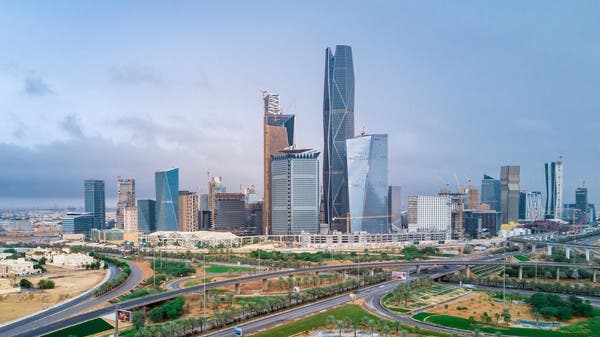 اقتصاد السعودية
        
                                السعودية تحدد استثناءات التعاقد مع شركات ليس لها مقر إقليمي بالمملكة