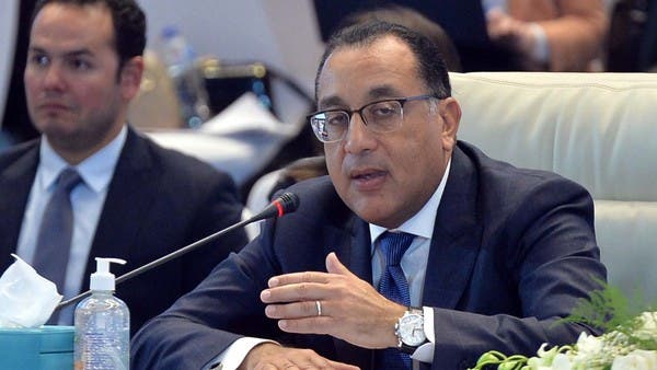 اقتصاد مصر
        
                                مصر تؤجل تنفِيْذ مشاريع جديدة لها مكون دولاري